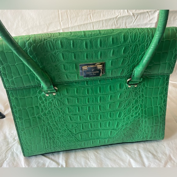 Kate Spade bag currently retailing for $400